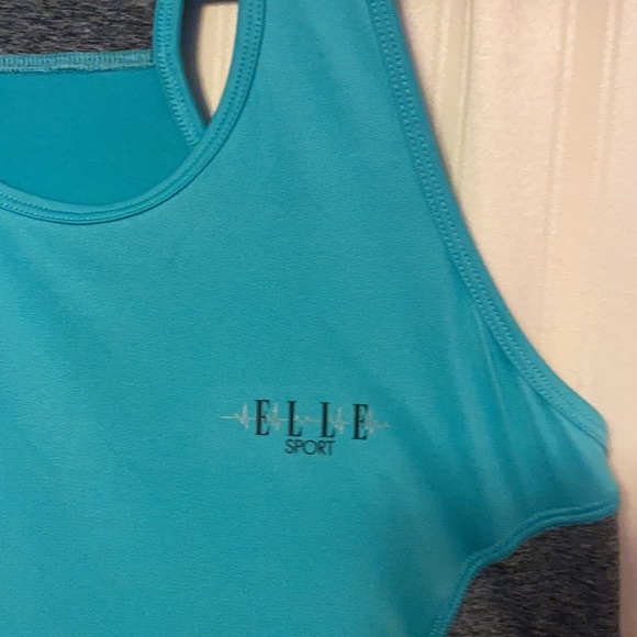 Elle Sport Work Out Top - Picture 2 of 4